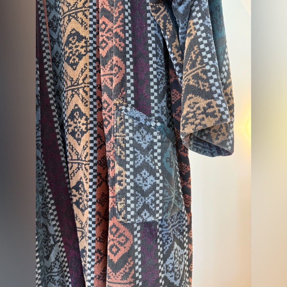 Incredible Southwestern Robe - Vintage Reworked with Pockets - Picture 5 of 10
